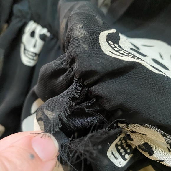 hi-low Skull dress, Akira Chicago - Picture 5 of 6